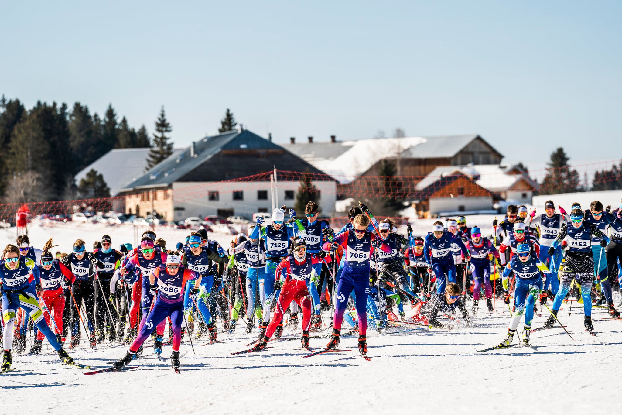 Start of the Transju cross-country ski race in the Jura